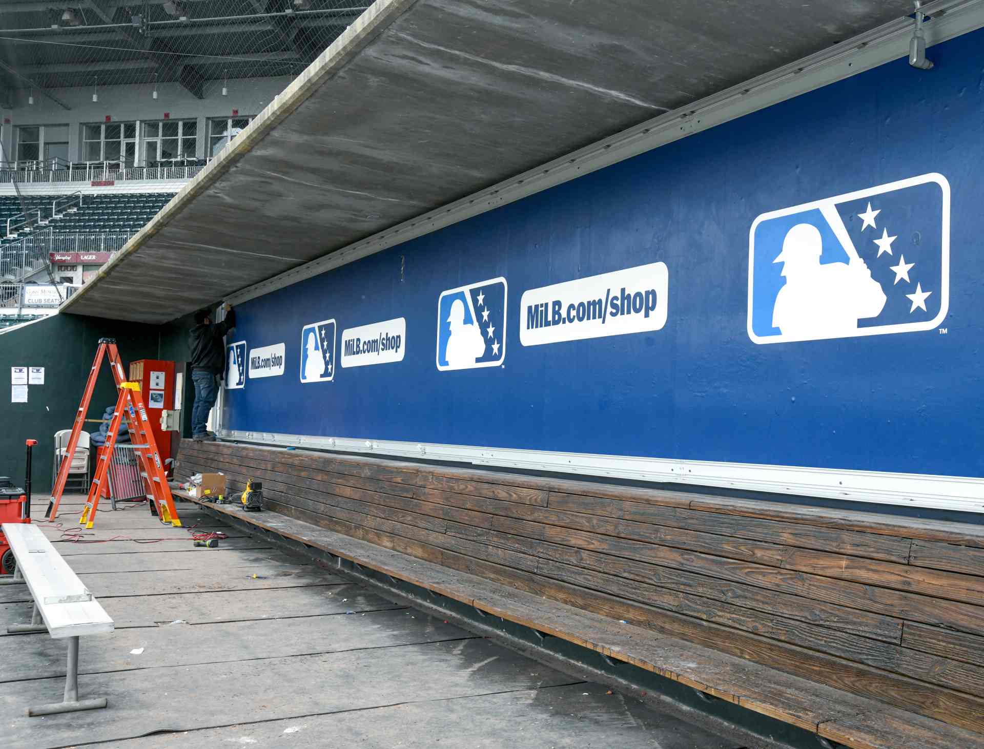 Large Format Graphics: Harrisburg Senators Dugout Case Study